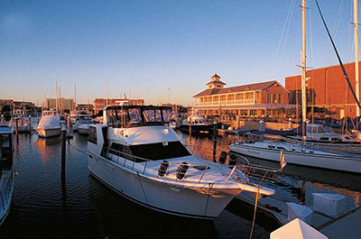 Palafox Pier & Yacht Harbor